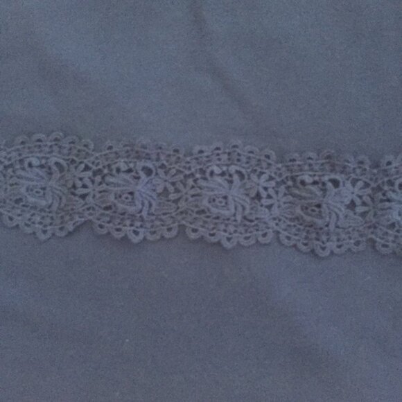 Liz Claiborne Navy Lace Accent Weekend Sweatshirt NWT XL - Picture 4 of 8